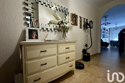 Apartment for sale in Lepe, Huelva, Spain 3 bedrooms, 128 sq.m. No. 186054 - photo 3