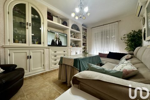 Apartment for sale in Lepe, Huelva, Spain 3 bedrooms, 128 sq.m. No. 186054 - photo 12