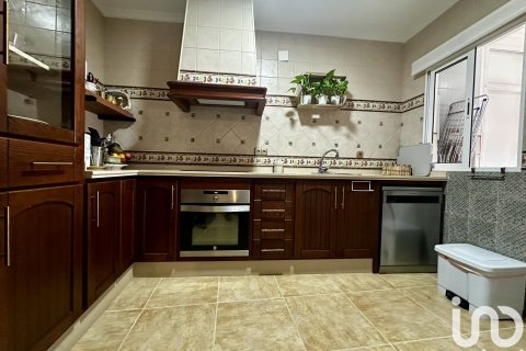 Apartment for sale in Lepe, Huelva, Spain 3 bedrooms, 128 sq.m. No. 186054 - photo 4