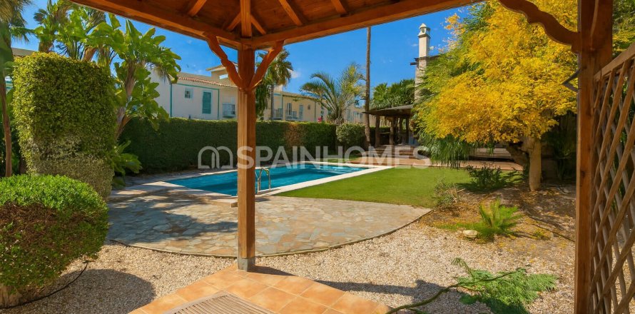 Villa i Cuevas del Almanzora, Almeria, Spanien 4 sovrum, 172 kvm. Nr. 191754