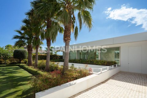 Villa for sale in Casares, Malaga, Spain 5 bedrooms, 713 sq.m. No. 191755 - photo 12