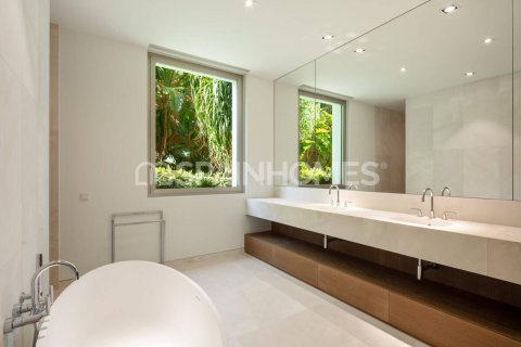 Villa for sale in Casares, Malaga, Spain 5 bedrooms, 713 sq.m. No. 191755 - photo 22