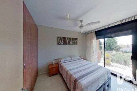 House for sale in Calafell, Tarragona, Spain 5 bedrooms, 384 sq.m. No. 172892 - photo 4
