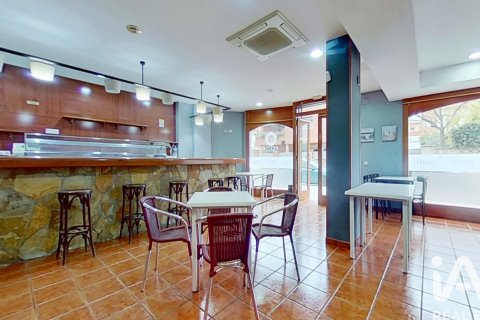 Cafetería / restaurante en Torredembarra, Tarragona, España 128 m2 No. 172895