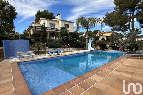 Дом в Кунит, Таррагона, Испания 6 спален, 574м2 №154053