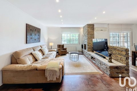 Dom w Cunit, Tarragona, Hiszpania 6 sypialni, 574 mkw. nr 154053 – zdjęcie 8