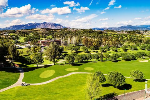 Продажа дома в Сан-Эстеве-Сесровирес, Барселона, Испания 3 спальни, 384м2 №154056 - фото 21