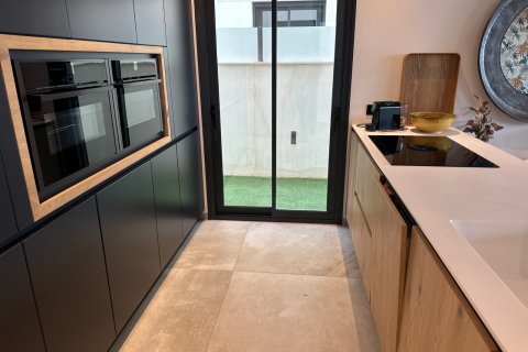 Продажа квартиры Сьюдад Кесада, Аликанте, Испания 2 спальни, 87м2 №115215 - фото 8