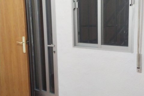Townhouse for sale Torre de la Horadada, Alicante, Spain 2 bedrooms, 100 sq.m. No. 115220 - photo 11