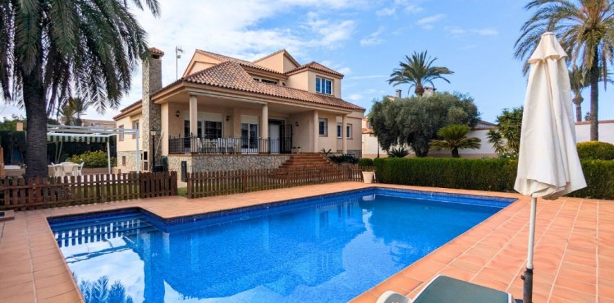 Villa Alicante, Espagne 4 chambres, 342 m2 No. 115221