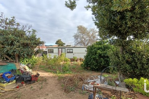 Продажа земельного участка в Виланова-и-ла-Желтру, Барселона, Испания 540м2 №186072 - фото 2