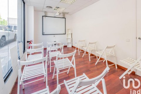 Gewerbeimmobilien in Sitges, Barcelona, Spanien 5 Schlafzimmer, 90 m2 Nr. 186067