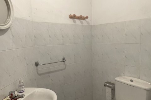 Продажа коммерческой недвижимости в Леон, Испания 63м2 №186071 - фото 10