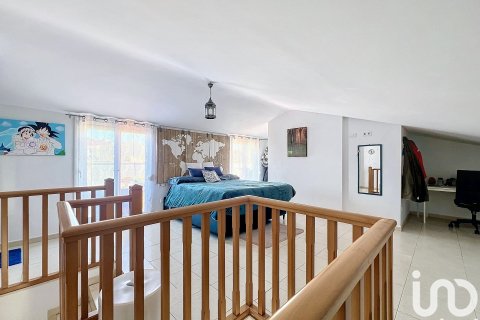 Apartment for sale in Terrassa, Barcelona, Spain 1 bedroom, 101 sq.m. No. 186070 - photo 14