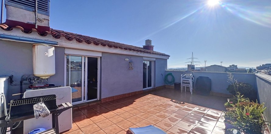 Apartment in Terrassa, Barcelona, Spain 1 bedroom, 101 sq.m. No. 186070
