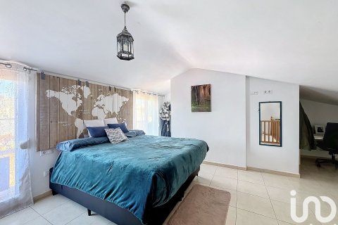 Apartment for sale in Terrassa, Barcelona, Spain 1 bedroom, 101 sq.m. No. 186070 - photo 13