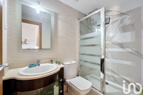 Apartment for sale in Terrassa, Barcelona, Spain 1 bedroom, 101 sq.m. No. 186070 - photo 12