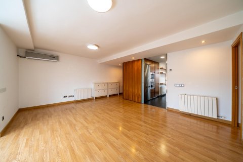 Ático en alquiler en Madrid, España 3 dormitorios, 120 m2 No. 165936 - foto 10