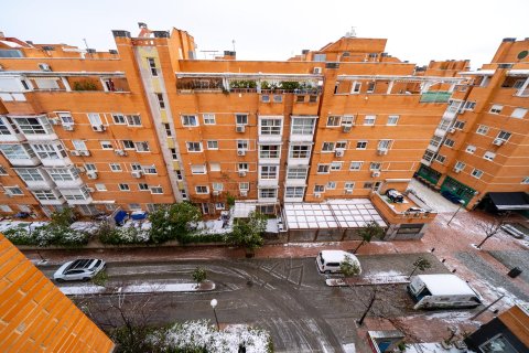 Ático en alquiler en Madrid, España 3 dormitorios, 120 m2 No. 165936 - foto 22