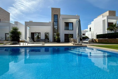 Villa till salu i Finestrat, Alicante, Spanien 5 sovrum, 234 kvm. Nr. 165939 - foto 2