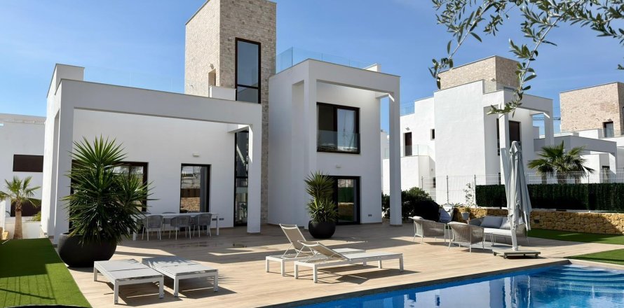 Villa i Finestrat, Alicante, Spanien 5 sovrum, 234 kvm. Nr. 165939