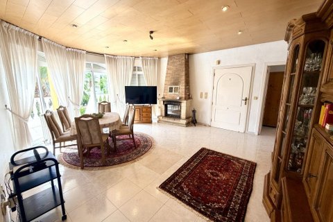 Villa for sale in Ciudad Quesada, Alicante, Spain 5 bedrooms, 280 sq.m. No. 190302 - photo 9