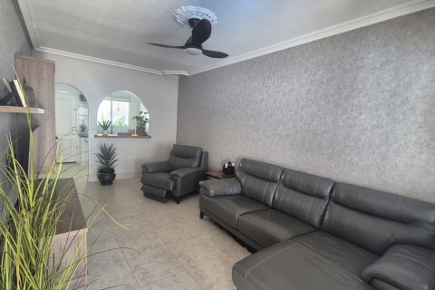 Casa adosada en venta en San Miguel de Salinas, Alicante, España 2 dormitorios, 72 m2 No. 190304 - foto 7