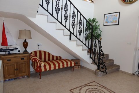 Villa pārdošanā Orihuela, Alicante, Spānijā 4 istabas, 274 m2 Nr. 190306 - attēls 14