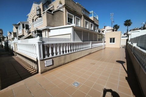 Bungalo pārdošanā Torrevieja, Alicante, Spānijā 3 istabas, 65 m2 Nr. 173503 - attēls 9