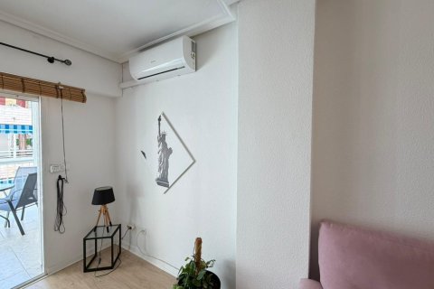 Appartamento in vendita a Torrevieja, Alicante, Spagna 2 camere da letto, 82 mq. N° 173504 - foto 7