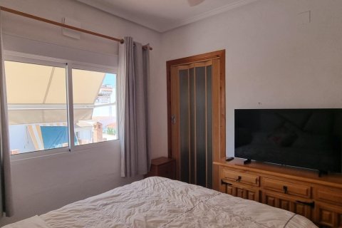 Triplex in vendita a Torrevieja, Alicante, Spagna 3 camere da letto, 75 mq. N° 173505 - foto 2