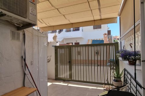 Triplex in vendita a Torrevieja, Alicante, Spagna 3 camere da letto, 75 mq. N° 173505 - foto 17