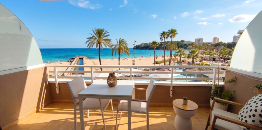 Apartamento en Magalluf, Mallorca, España 1 dormitorio, 65 m2 No. 173499