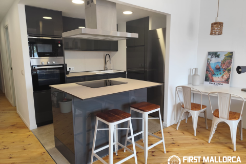 Apartamento en alquiler en Magalluf, Mallorca, España 1 dormitorio, 65 m2 No. 173499 - foto 6