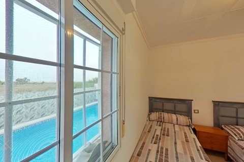 Villa in vendita a Torrevieja, Alicante, Spagna 3 camere da letto, 135 mq. N° 155641 - foto 12