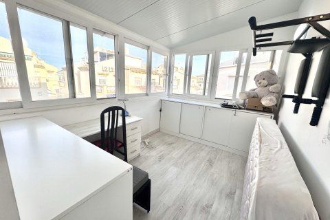 Villetta a schiera in vendita a Playa Flamenca II, Alicante, Spagna 5 camere da letto, 103 mq. N° 155646 - foto 13