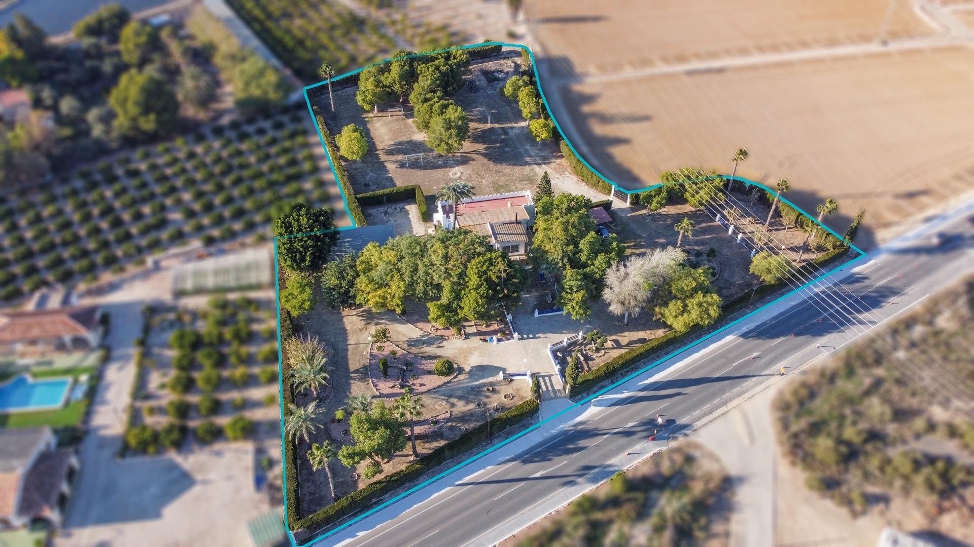 Villa a Orihuela, Alicante, Spagna 4 camere da letto, 277 mq. N° 155643