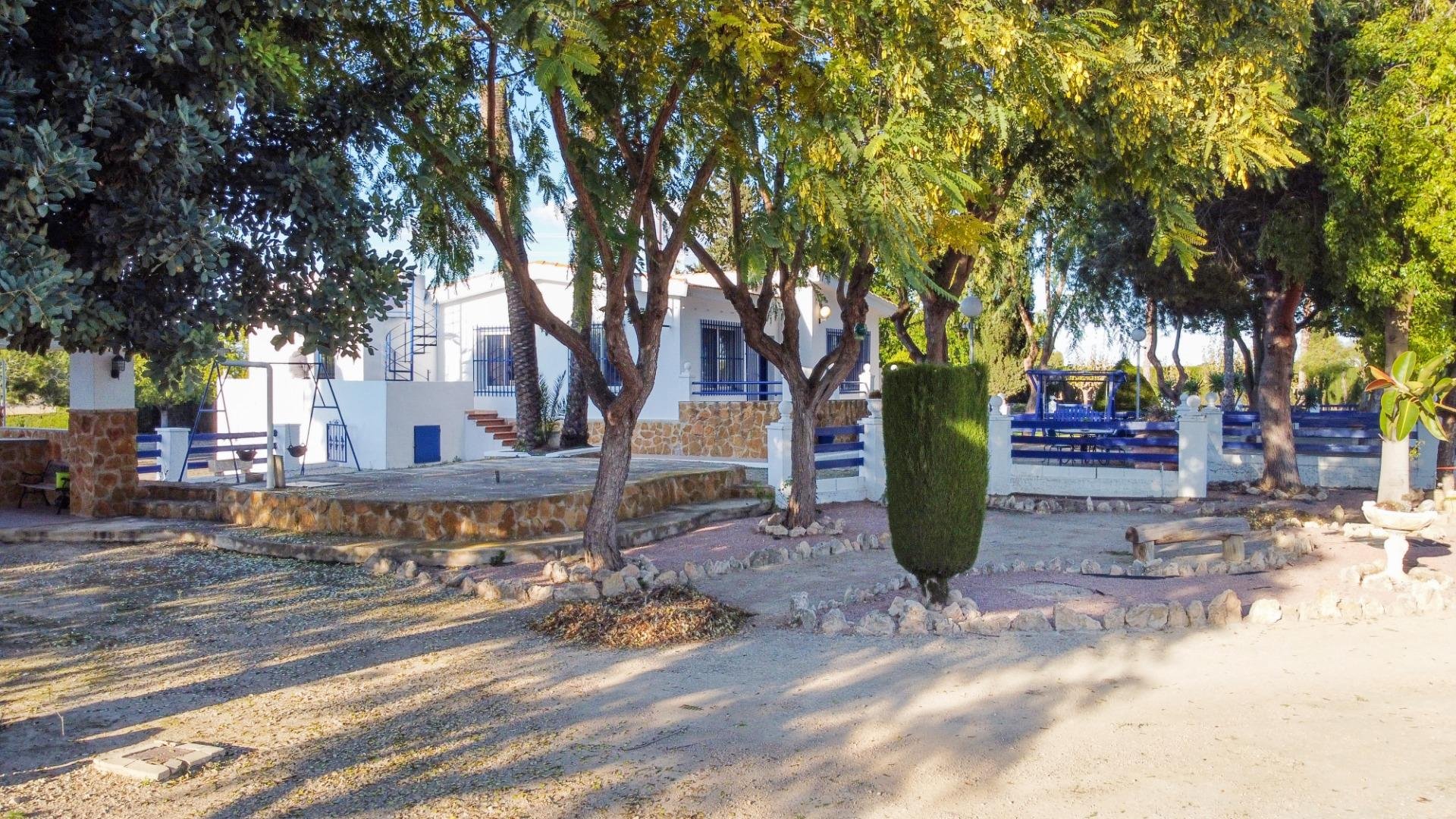 Villa a Orihuela, Alicante, Spagna 4 camere da letto, 277 mq. N° 155643