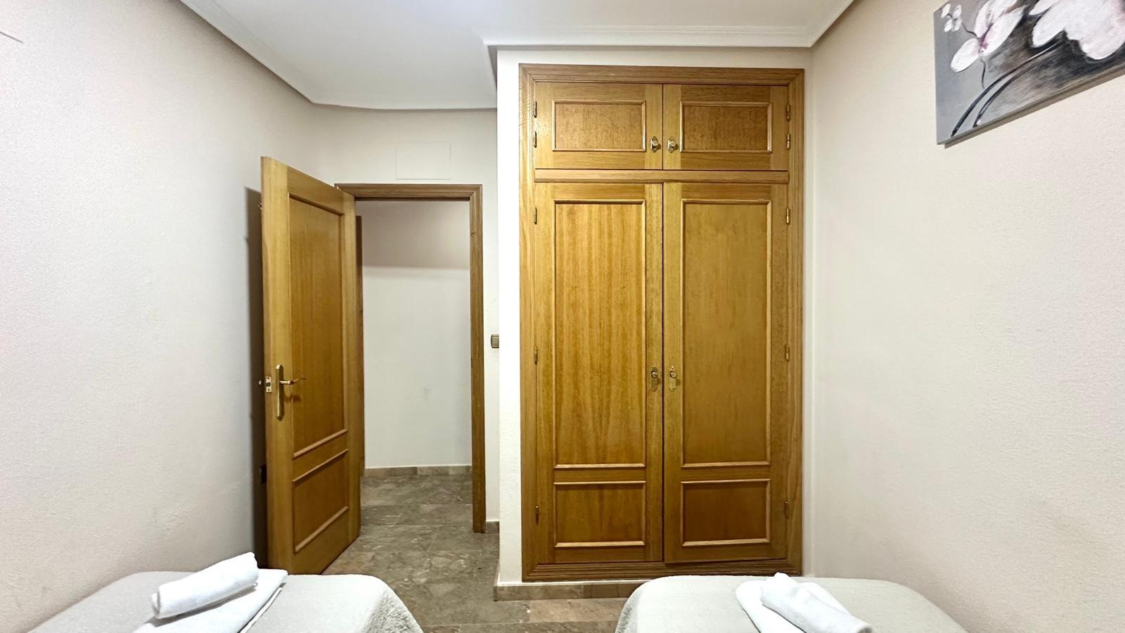 Appartamento a Torrevieja, Alicante, Spagna 3 camere da letto, 123 mq. N° 155642