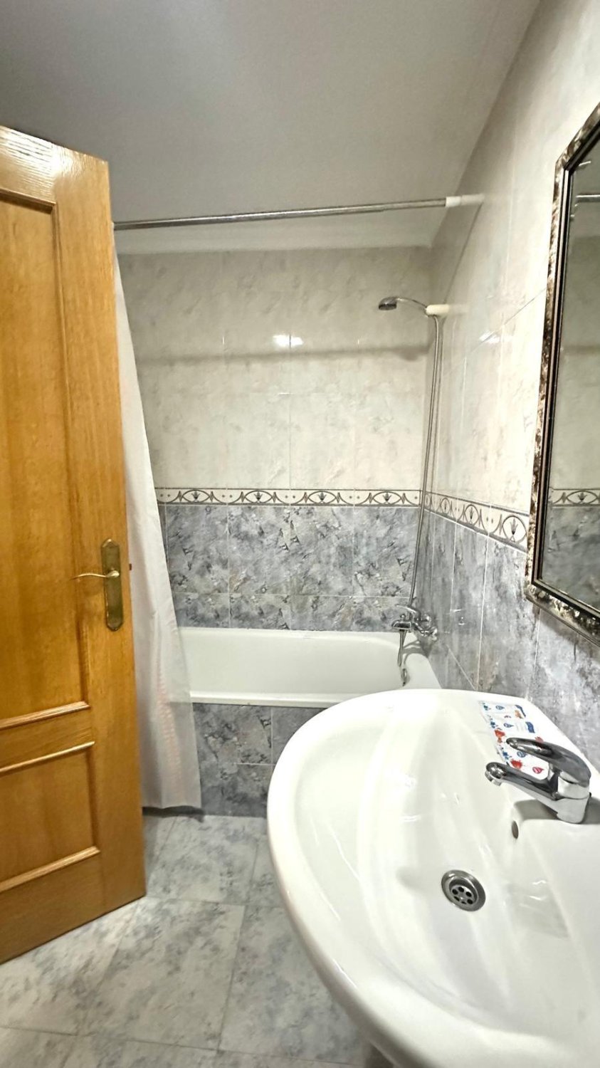 Appartamento a Torrevieja, Alicante, Spagna 3 camere da letto, 123 mq. N° 155642