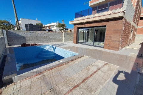 Villa en venta Pilar de la Horadada, Alicante, España 3 dormitorios, 136 m2 No. 134211 - foto 21