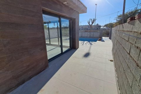 Villa en venta Pilar de la Horadada, Alicante, España 3 dormitorios, 136 m2 No. 134211 - foto 23