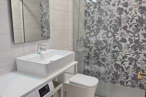 Lägenhet till salu i Torrevieja, Alicante, Spanien 1 sovrum, 44 kvm. Nr. 183115 - foto 8