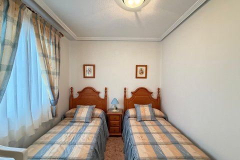 Apartment for sale in Torrevieja, Alicante, Spain 3 bedrooms, 79 sq.m. No. 183118 - photo 9