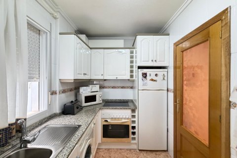 Apartment for sale in Torrevieja, Alicante, Spain 3 bedrooms, 79 sq.m. No. 183118 - photo 19