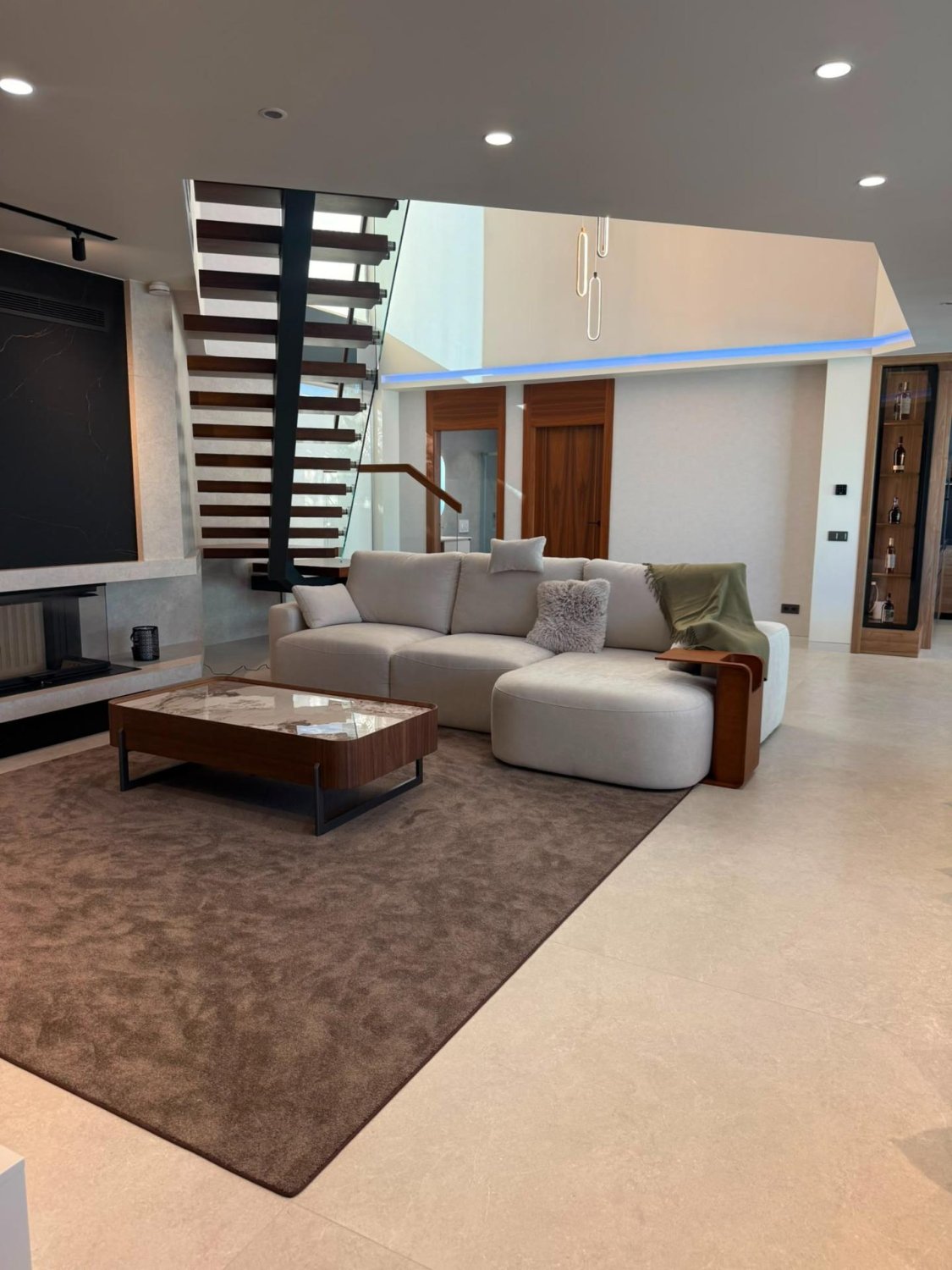 Villa i Ciudad Quesada, Alicante, Spanien 4 sovrum, 425 kvm. Nr. 183121