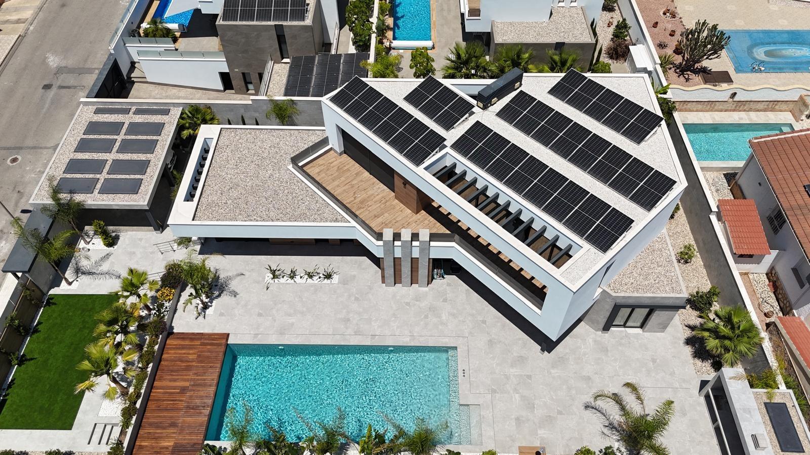Villa i Ciudad Quesada, Alicante, Spanien 4 sovrum, 425 kvm. Nr. 183121