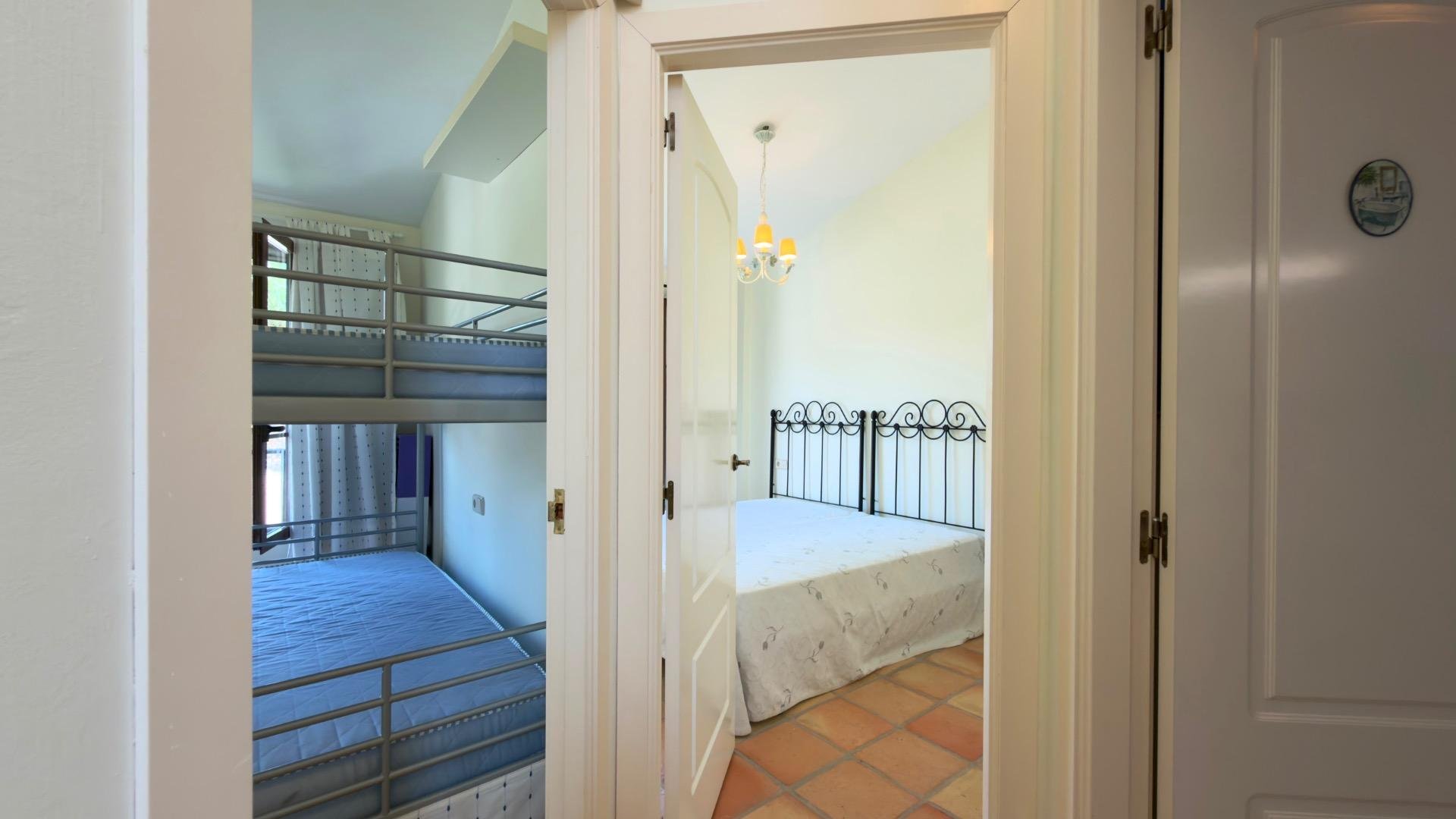 Bungalow à Finestrat, Alicante, Espagne 2 chambres, 137.02 m2 No. 183116