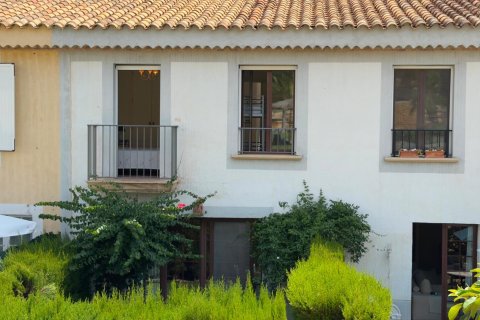 Bungalowi myytävänä Finestrat, Alicante, Espanja, 2 makuuhuonetta, 137.02 m2 No. 183116 - kuva 3