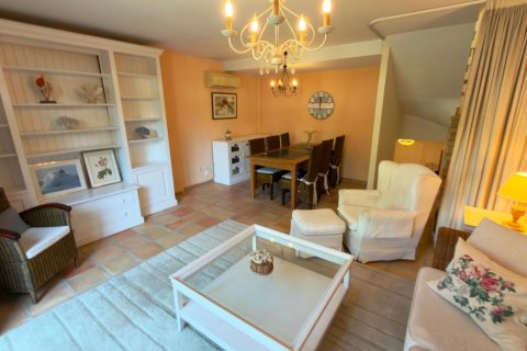 Bungalowi myytävänä Finestrat, Alicante, Espanja, 2 makuuhuonetta, 137.02 m2 No. 183116 - kuva 5